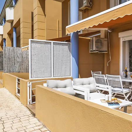 El Velero Apartment *